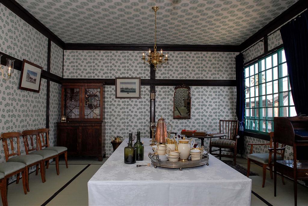 2006年に復元され、公開された商館長(カピタン)の屋敷の個室。