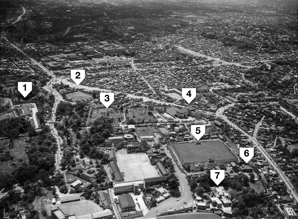 1956年のオランダ大使館付近の航空写真。